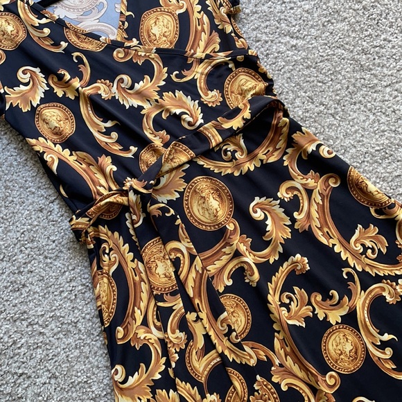 ✨Arabella Maxi Dress✨ - Picture 10 of 13